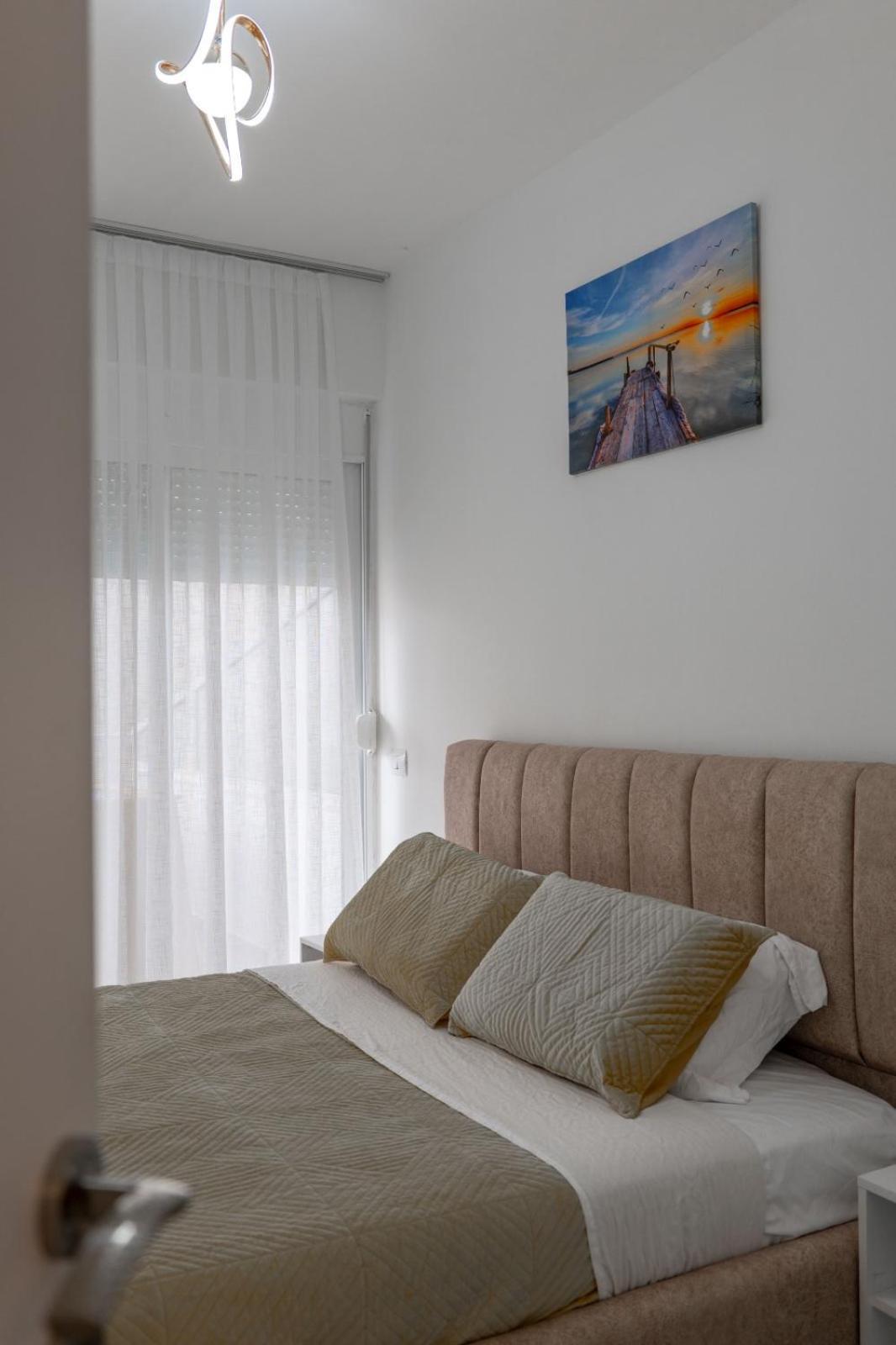 Esel Apartments Sarandë 외부 사진