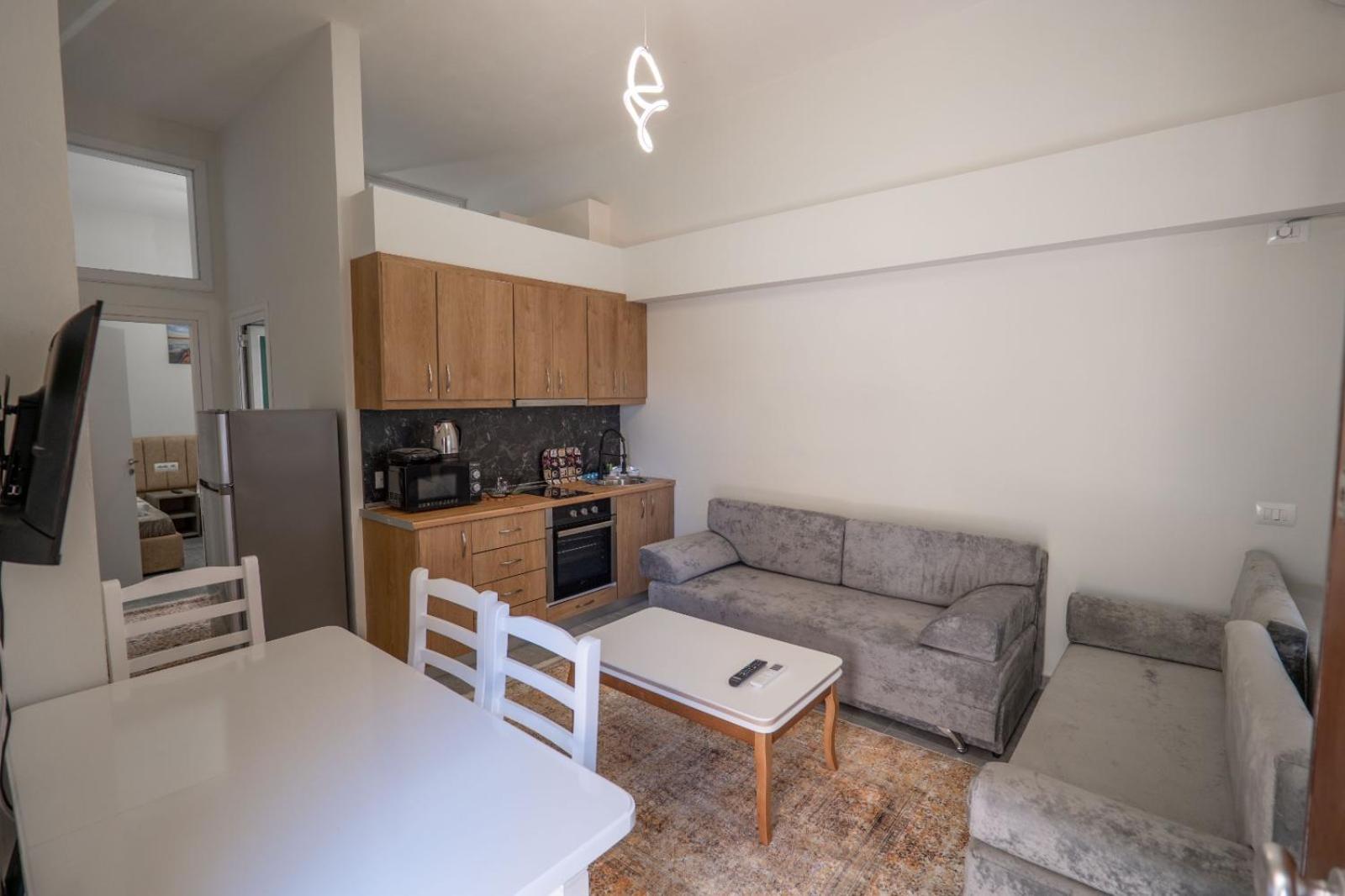 Esel Apartments Sarandë 외부 사진