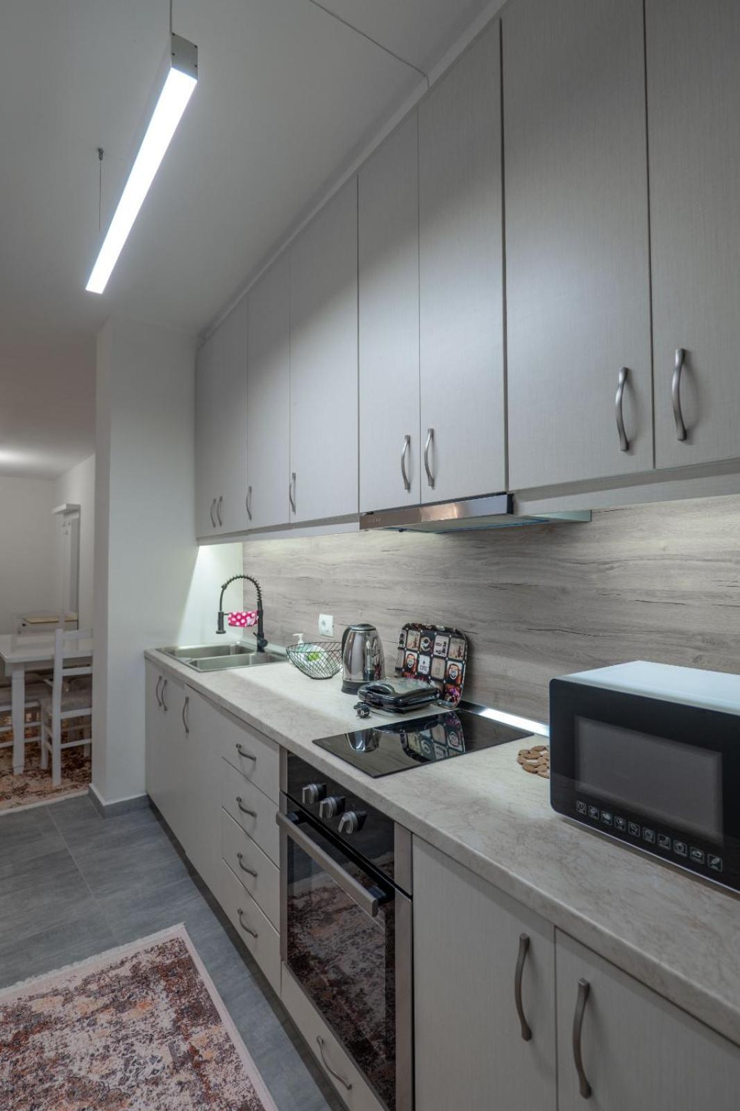 Esel Apartments Sarandë 외부 사진