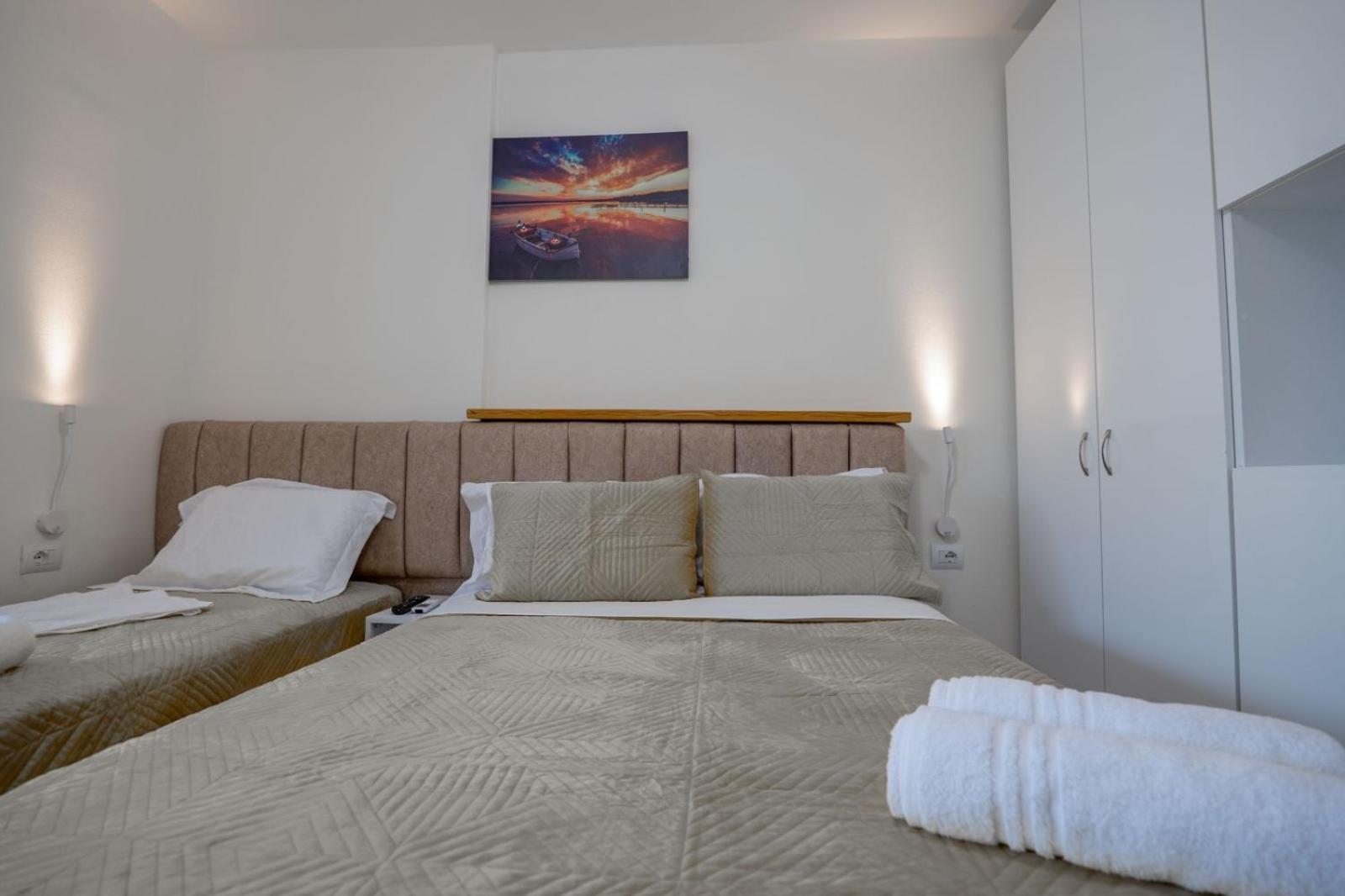 Esel Apartments Sarandë 외부 사진